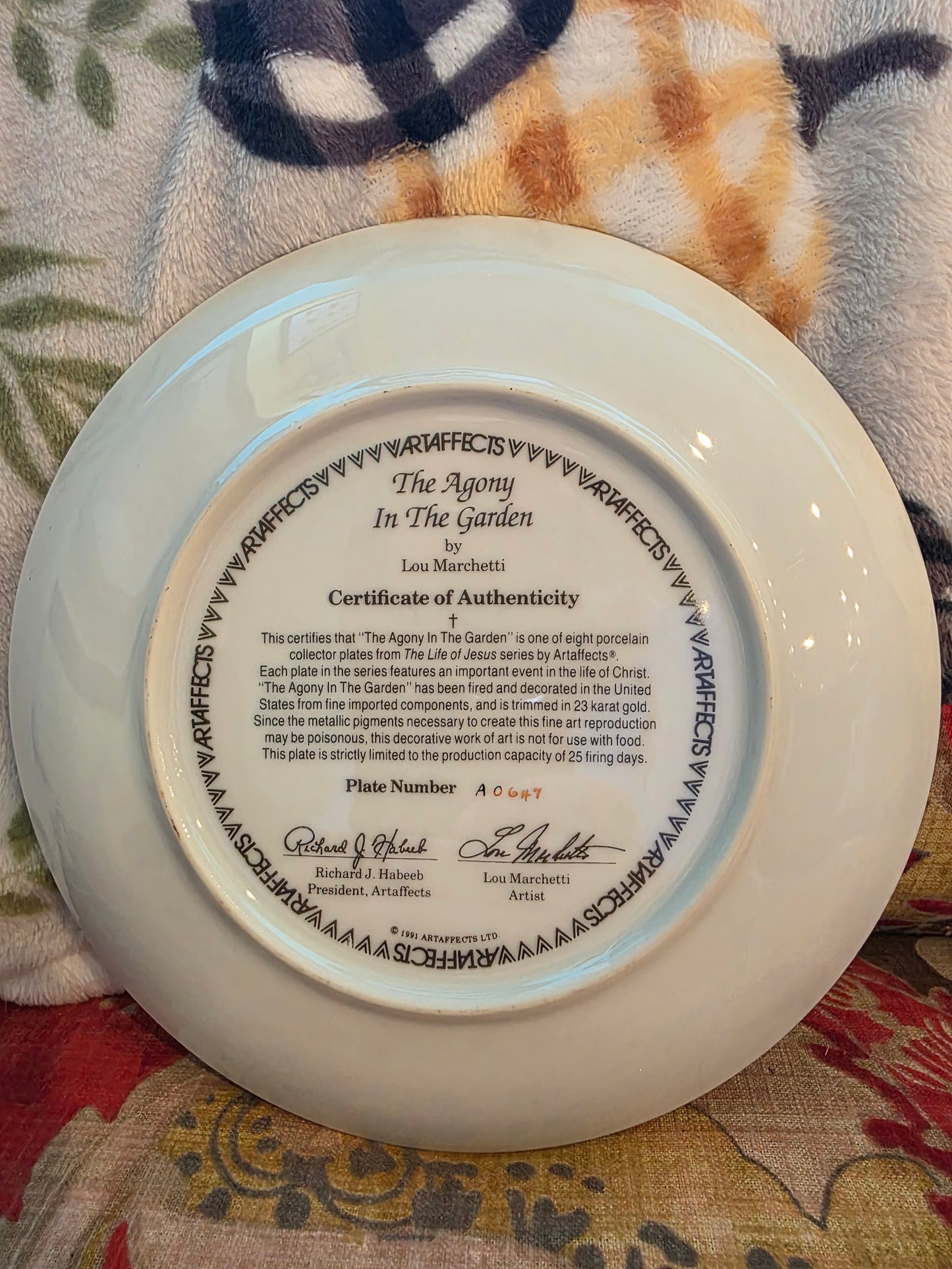 1991 THE Agony In The Garden Lou Marchetti Art Pottery Collector Plate ArtAffect